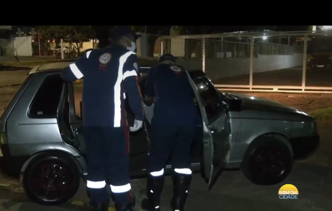 VIOLÊNCIA EM RONDONÓPOLIS|: Homem é baleado e levado por familiares a sede do SAMU