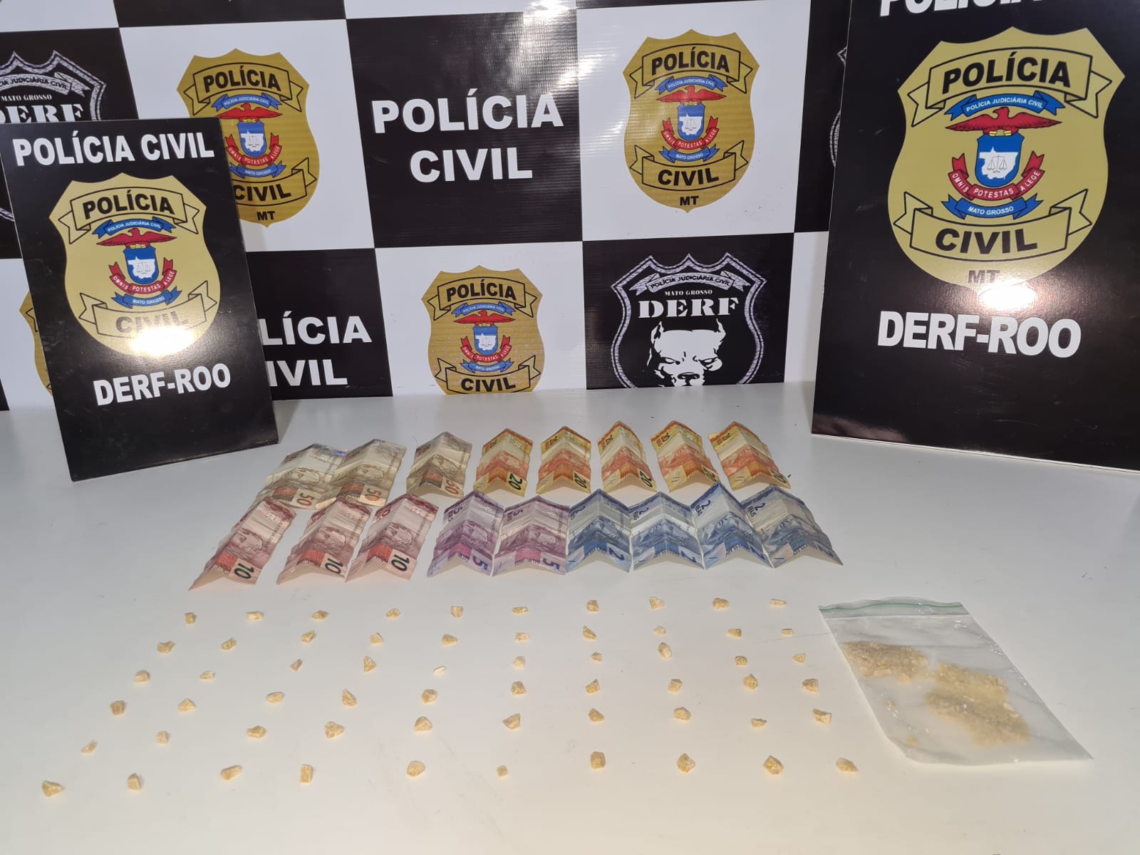 AÇÃO DA DERF|: Polícia Civil prende traficante com 60 pedras de pasta base em Rondonópolis