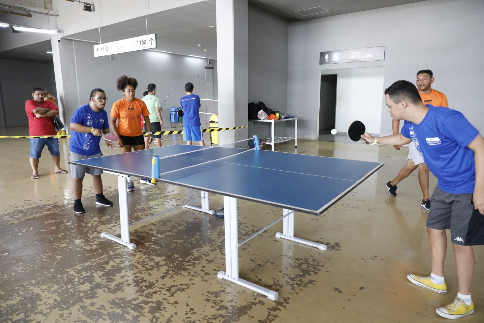 ESPORTE E INCLUSÃO|: Crianças e adolescentes com deficiência experimentam atividades paradesportivas em Festival Paralímpico em MT