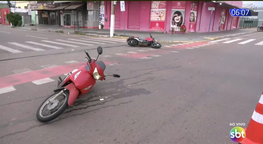 RONDONÓPOLIS|: Homem fica ferido após colisão envolvendo duas motocicletas na região central