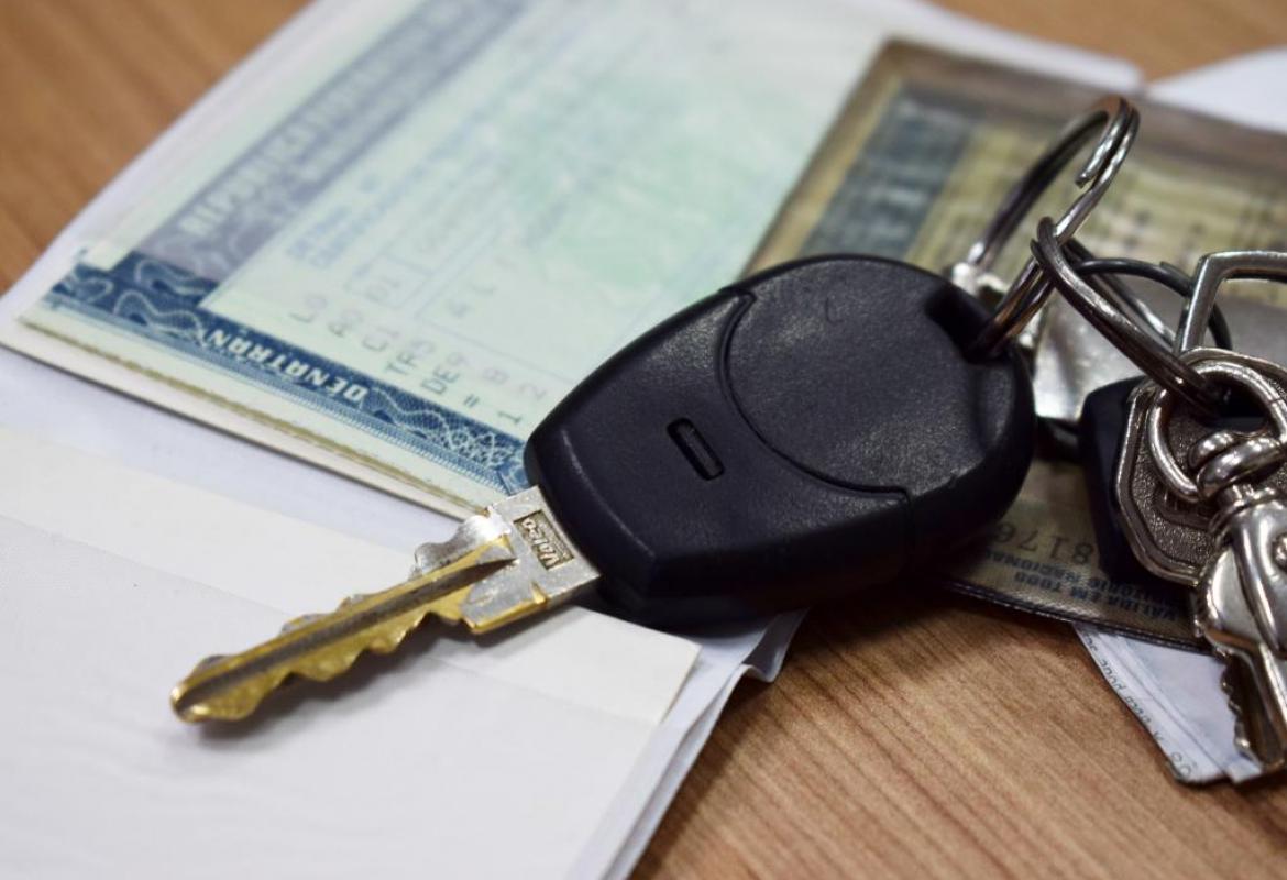 FIQUE LIGADO|: Licenciamento de veículo com placa final 7 deve ser pago até 31 de julho