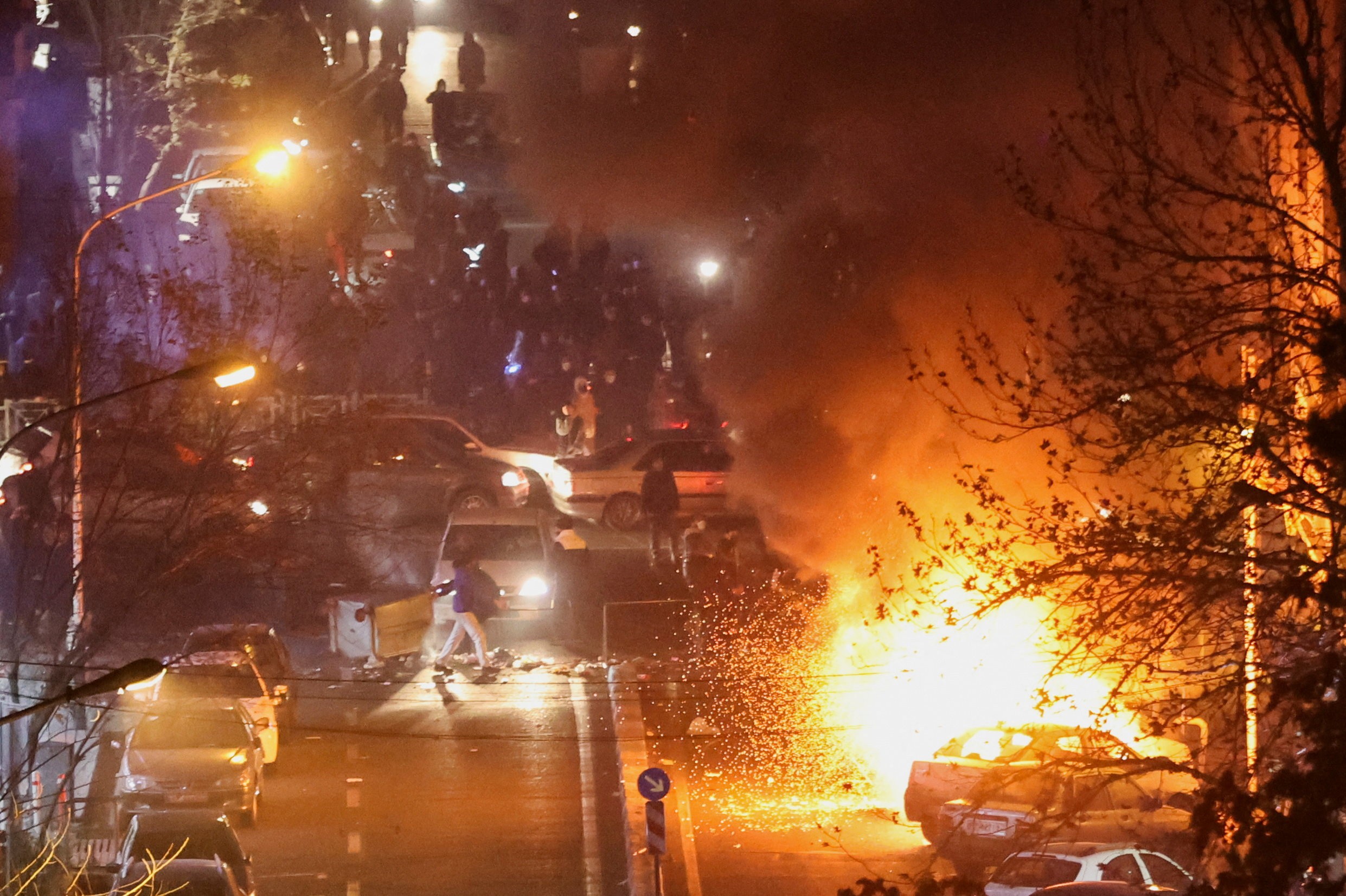Irã admite mais de 3 mil mortes durante manifestações contra o governo