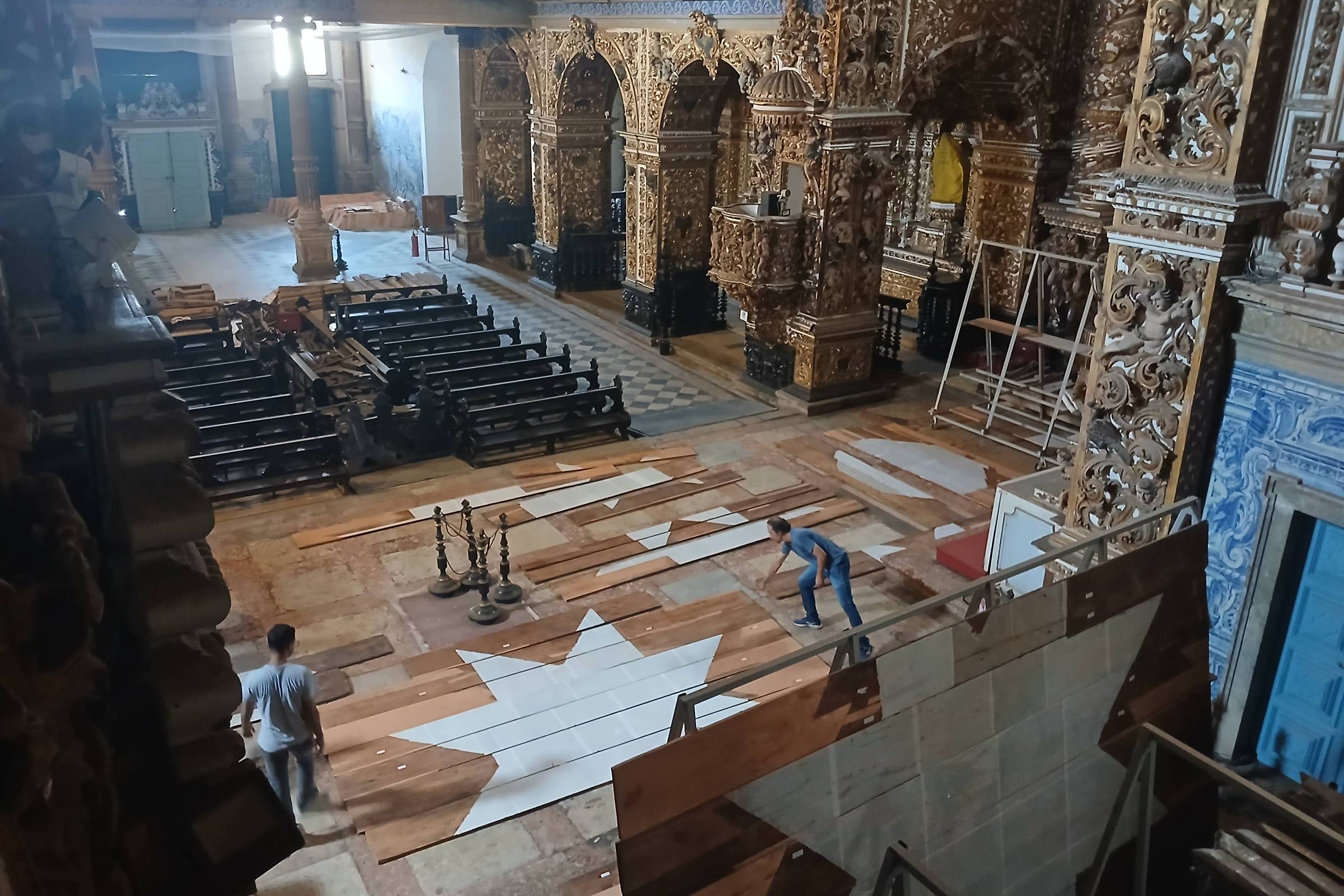 Igreja em Salvador mira doações em estratégia Notre-Dame um ano após tragédia