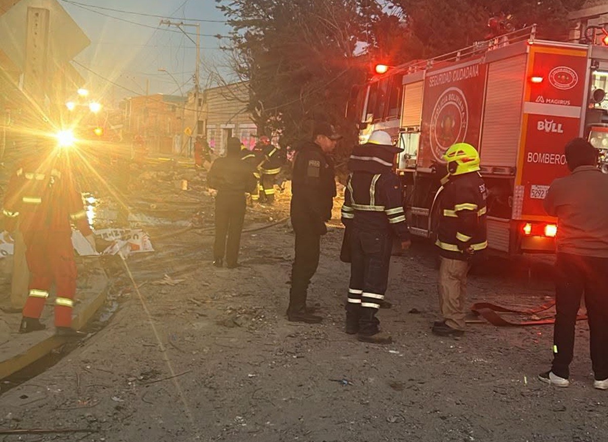 Quartel militar explode e deixa ao menos 10 mortos na Bolívia; VÍDEO