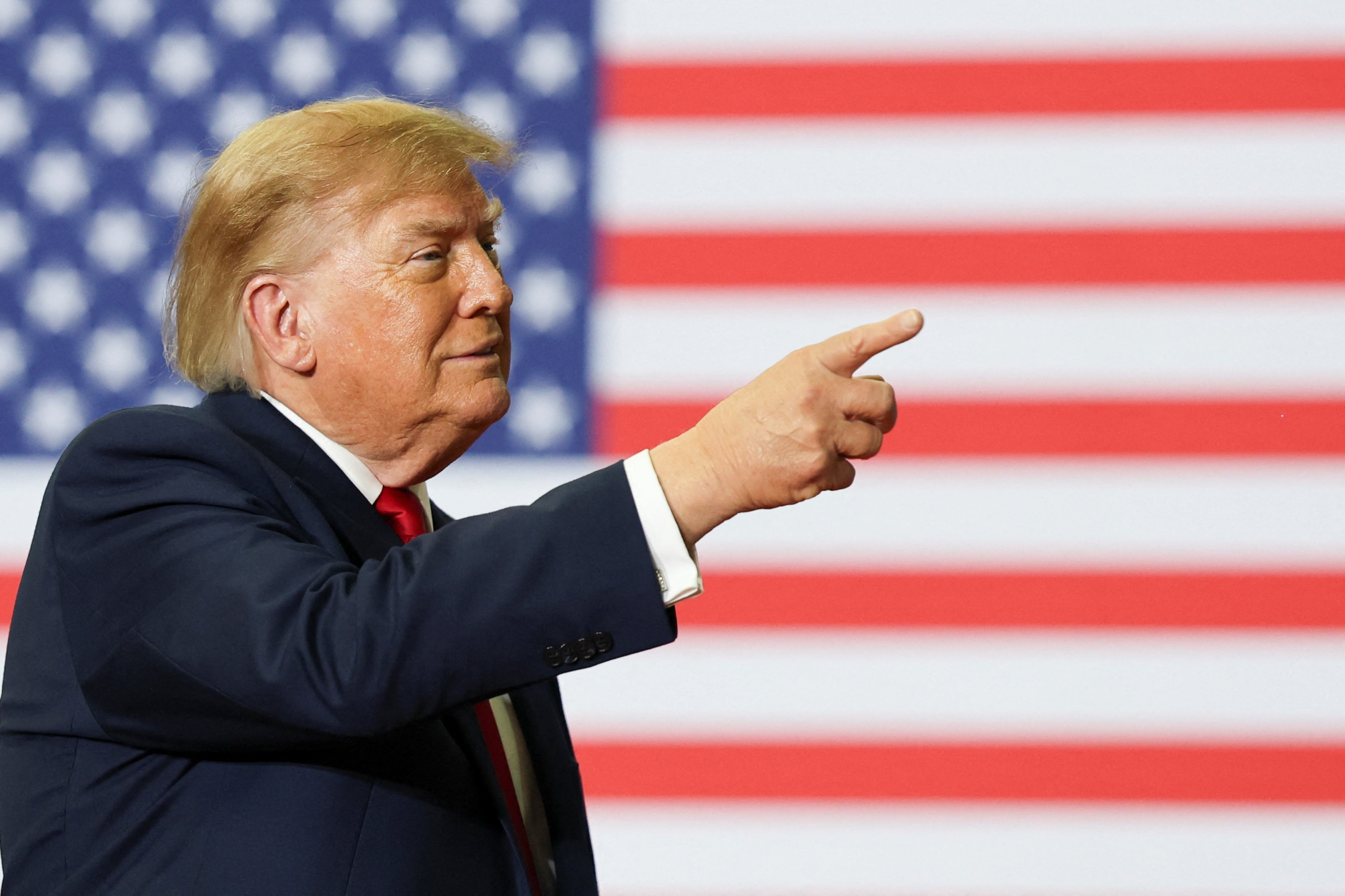 Trump diz que CEO da Google rejeitou pedido para renomear Oceano Atlântico para 'Oceano das Américas'; VÍDEO
