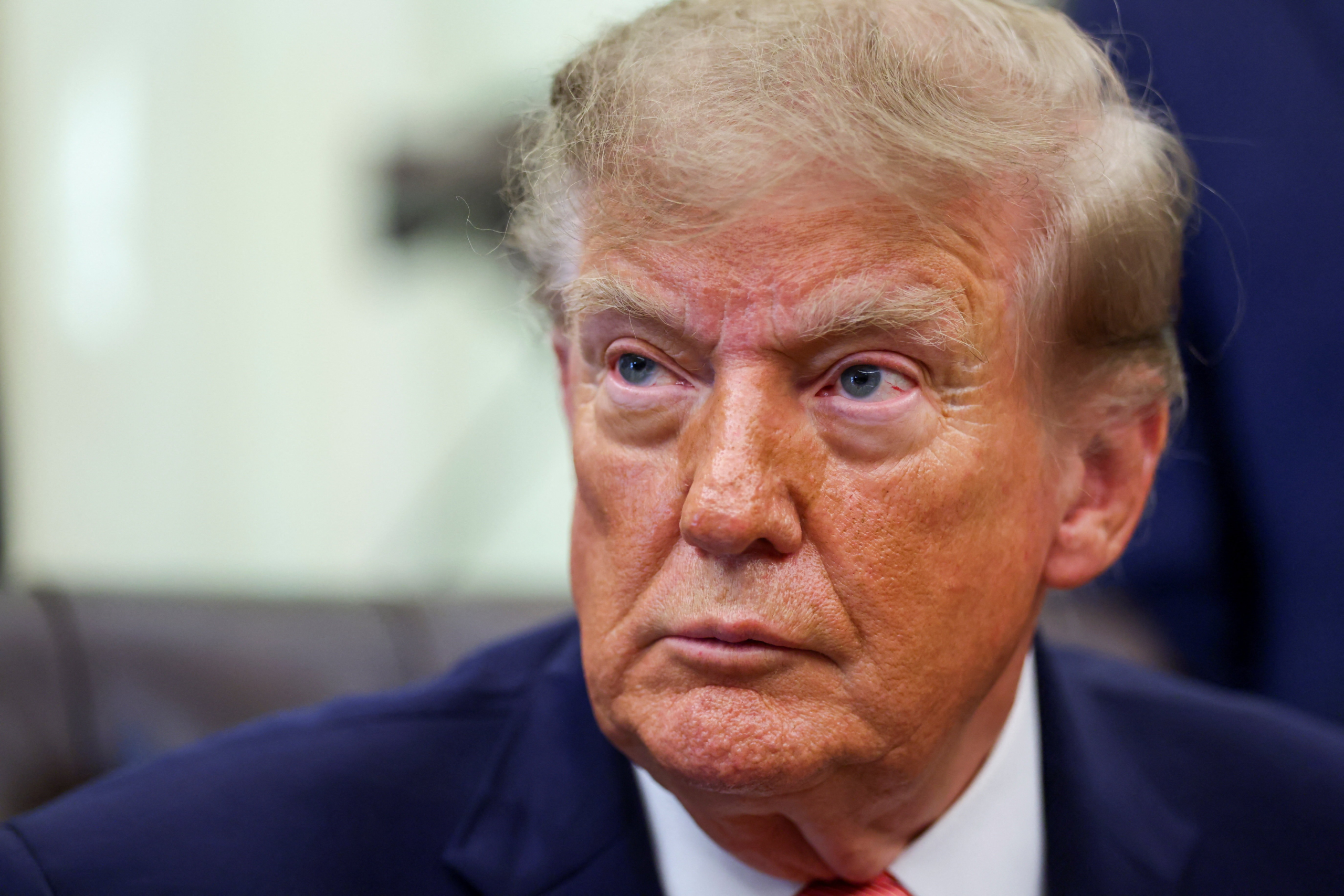 Eleições nos EUA: governo Trump tenta barrar eventual vitória de democrata ao Senado pelo Alasca